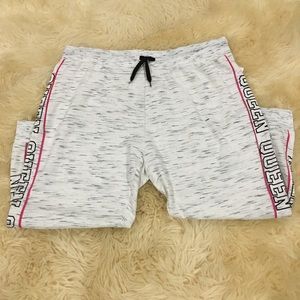Women’s Cropped Joggers